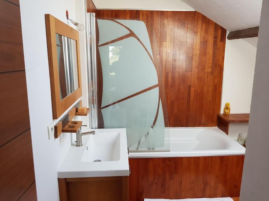 Appartement Pres Des Plages Du Mourillon Tolón Exterior foto